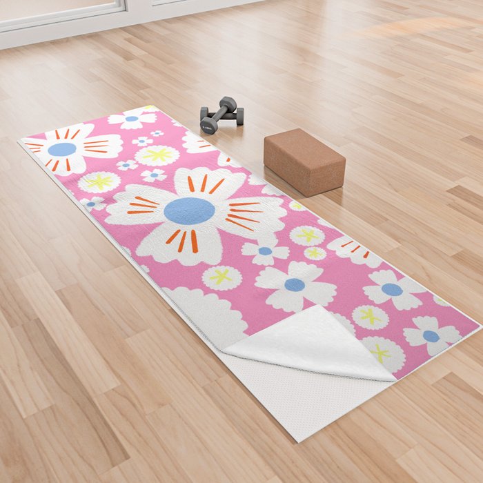 Cheerful Modern Daisy Flowers Blue and Pink Spring 2024 Daisies Girlie Garden Floral Ditzy Pattern Yoga Towel