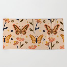 Retro Butterflies pattern - Daisy field Beach Towel