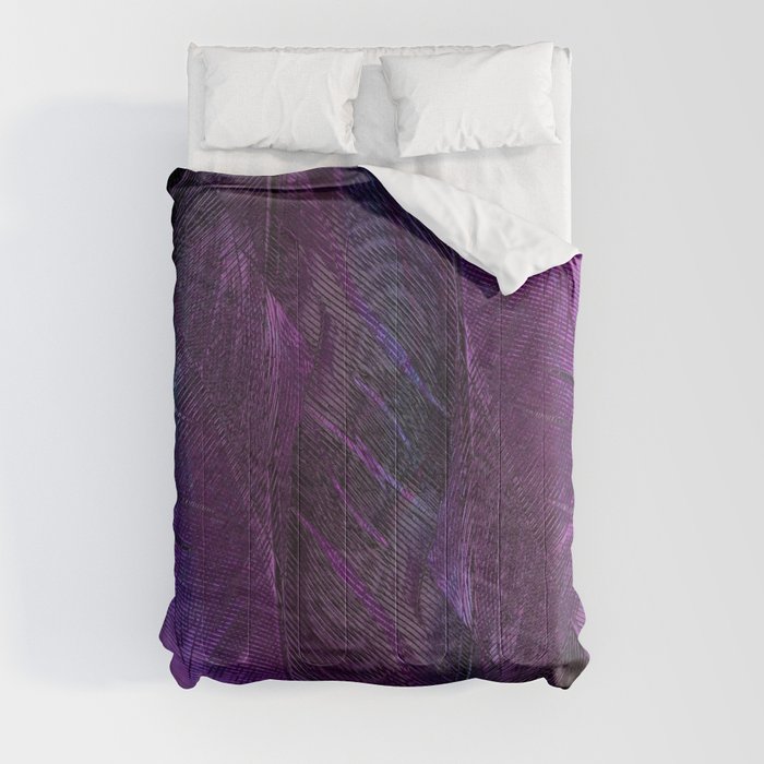 Bright violet feather pattern Comforter