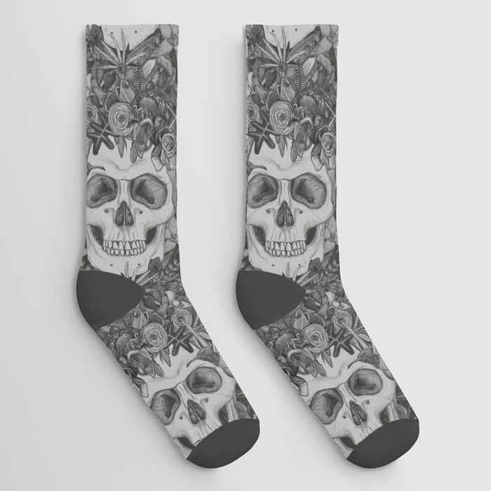 skull damask dark Socks
