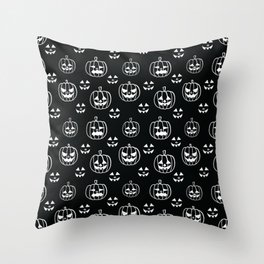 Halloween Pumpkin Pattern Throw Pillow