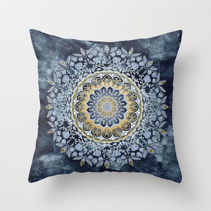 Blue Floral Mandala Deko-Kissen Blue Floral Mandala Deko-Kissen