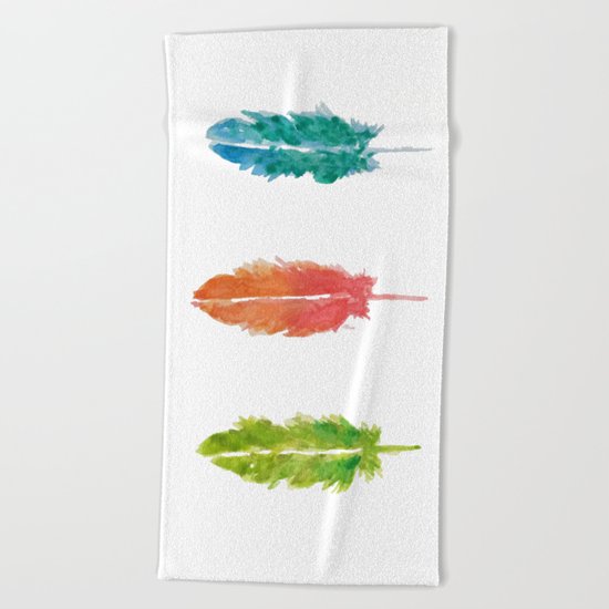 Vibrant color feathers Beach Towel