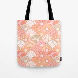Peachy & Delicious Donuts - Scallop Pattern Tote Bag