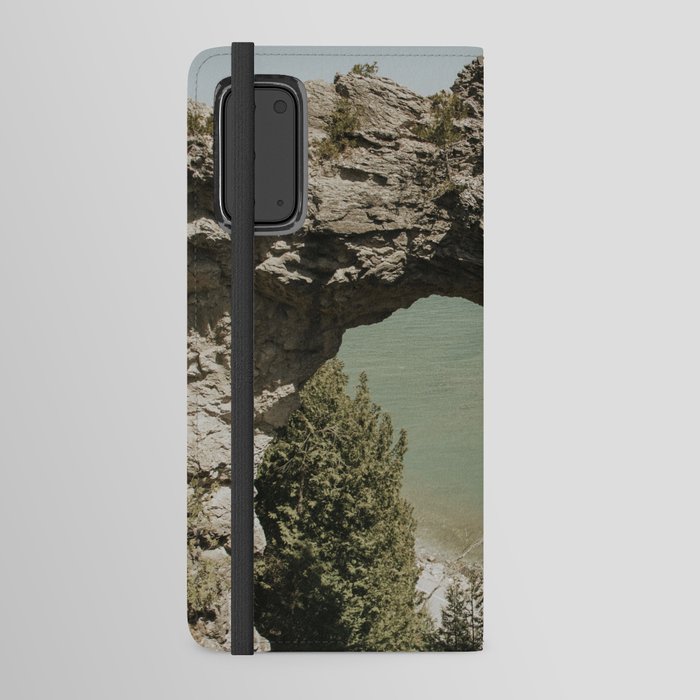 Arch Rock on Mackinac Island in Michigan Android Wallet Case