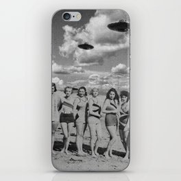 UFO Invasion - beach time iPhone Skin