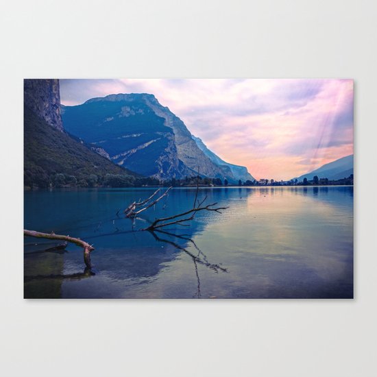 Morning Awakes Canvas Print