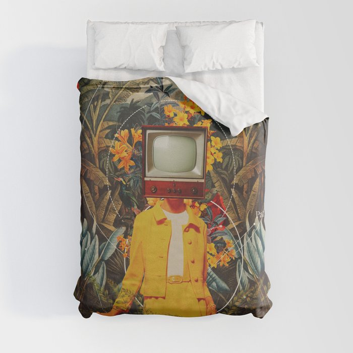 She Came from the Wilderness Duvet Cover
