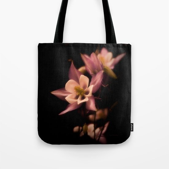 Aquilegia Tote Bag