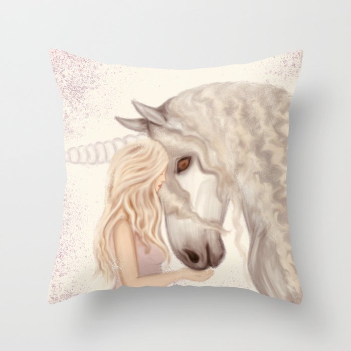 She was born to ride Unicorns Throw Pillow
