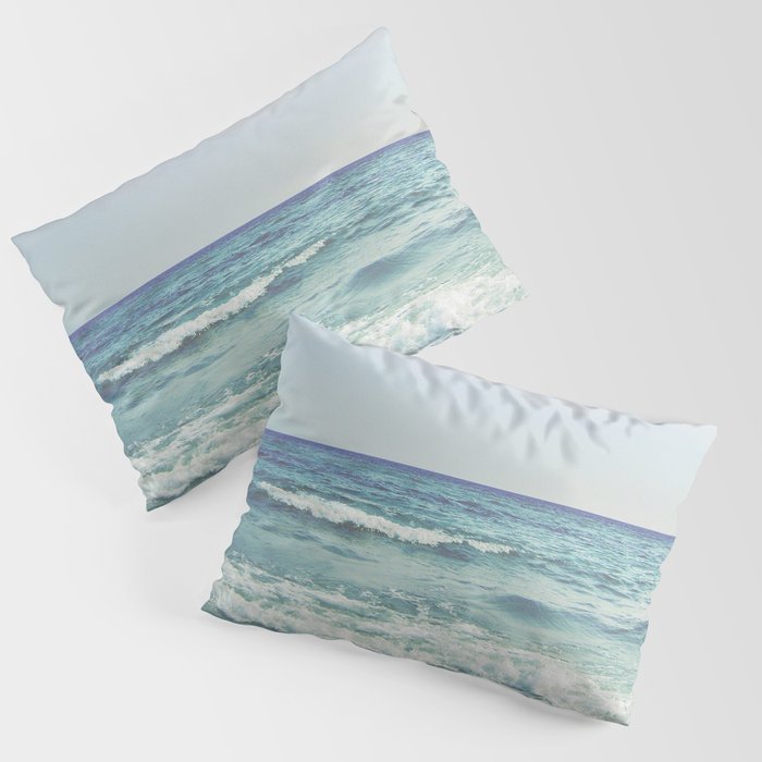 Ocean Crashing Waves Pillow Sham