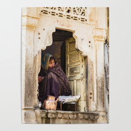 Water lady - Jaipur - Rajastan - India Poster