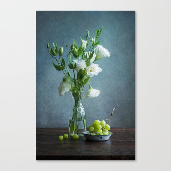 Lisianthus Canvas Print
