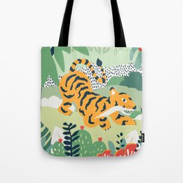 tiger in the jungle Tote Bag
