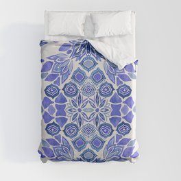 Delft blue Bohemian floral watercolor pattern in classic blue and cream Duvet Cover