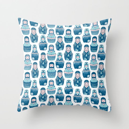 Matrioshkas Pattern Throw Pillow