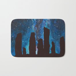 Outlander Craigh Na Dun Standing Stones Watercolor Painting with milky way galaxy Bath Mat