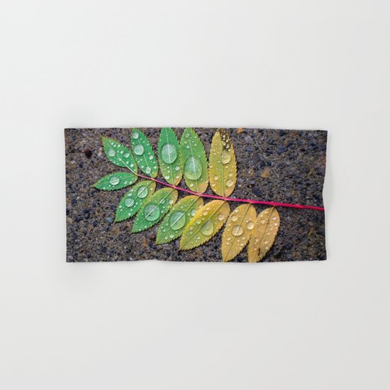 Raindrop Leaf Hand & Bath Towel