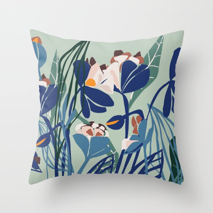 Beauty outside - mint floral Throw Pillow