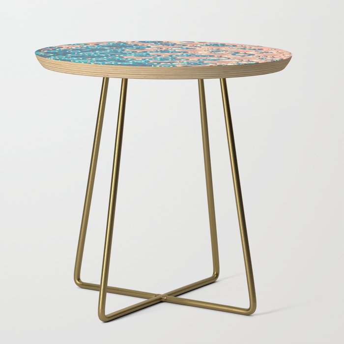 Celtic clover pattern in pink and blue Side Table