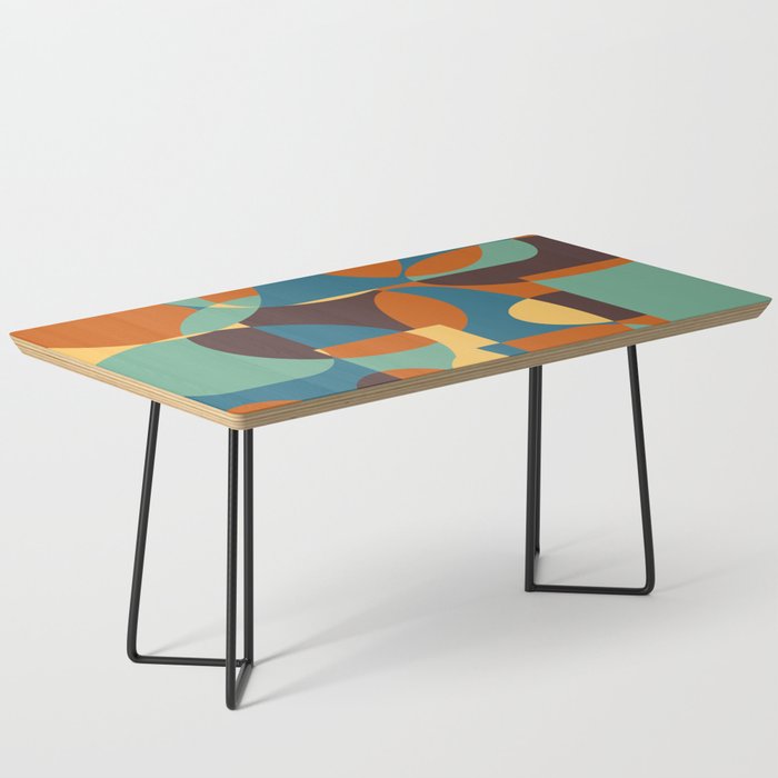4  Abstract Geometric Shapes 211222 Coffee Table