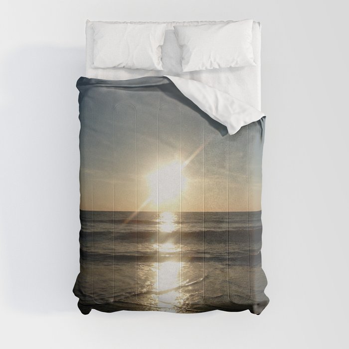 Oceanic landscape : Lacanau  10 Comforter