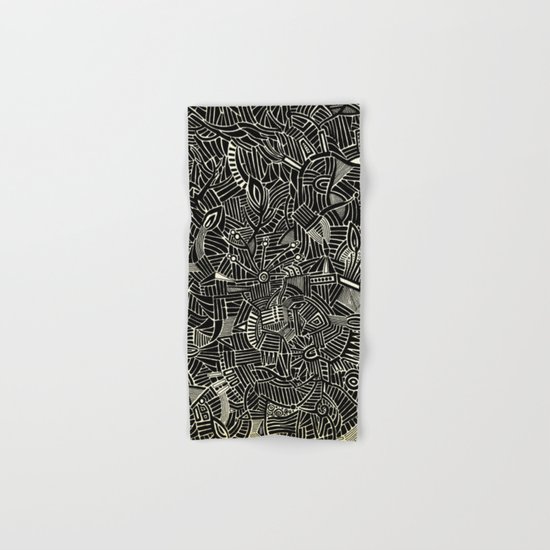- dynamo - Hand & Bath Towel