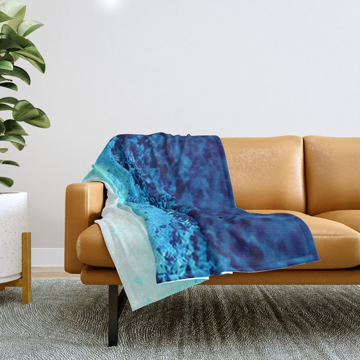 Blue Crystal Ombre Throw Blanket