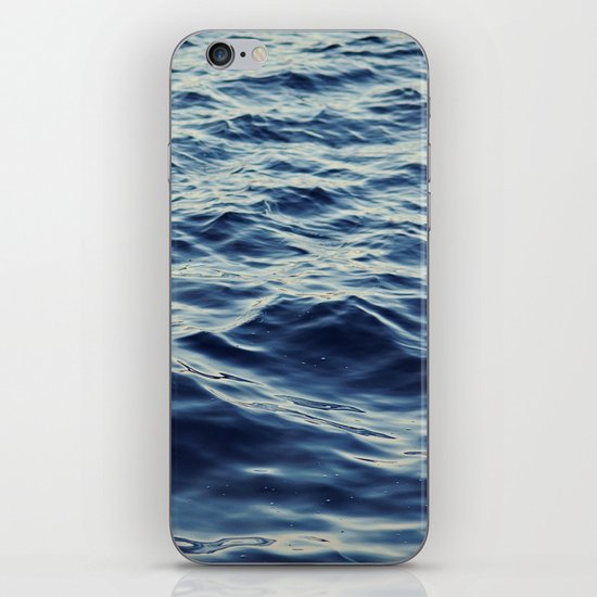 Water Waves iPhone & iPod Skin