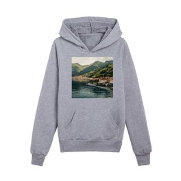 Lake Como, Italy, Ocean Views, Travel Kids Pullover Hoodies