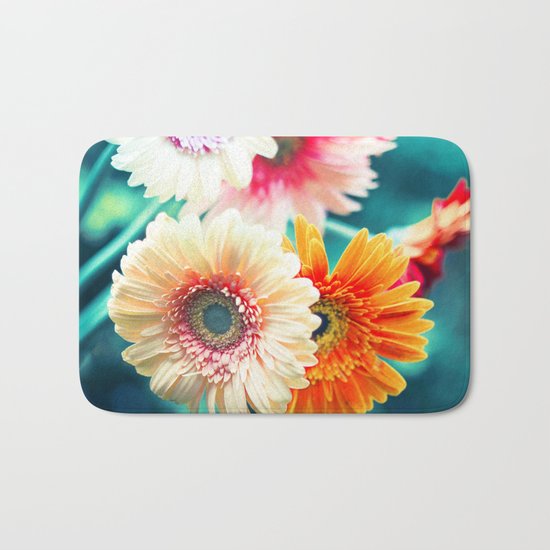 Sunny Love III Bath Mat