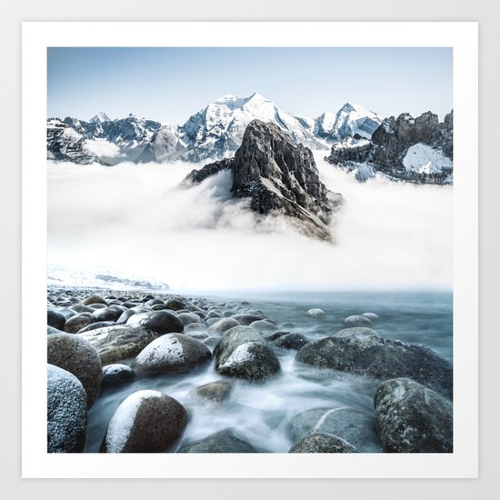 Up to the Mountains Art Print