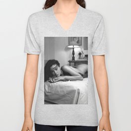 Monica Bellucci #6 V Neck T Shirt | Italiancinema, Film, Italianfilms, Beautiful, Cinema, Photo, Black And White, Model, Cinephile, Fashion 