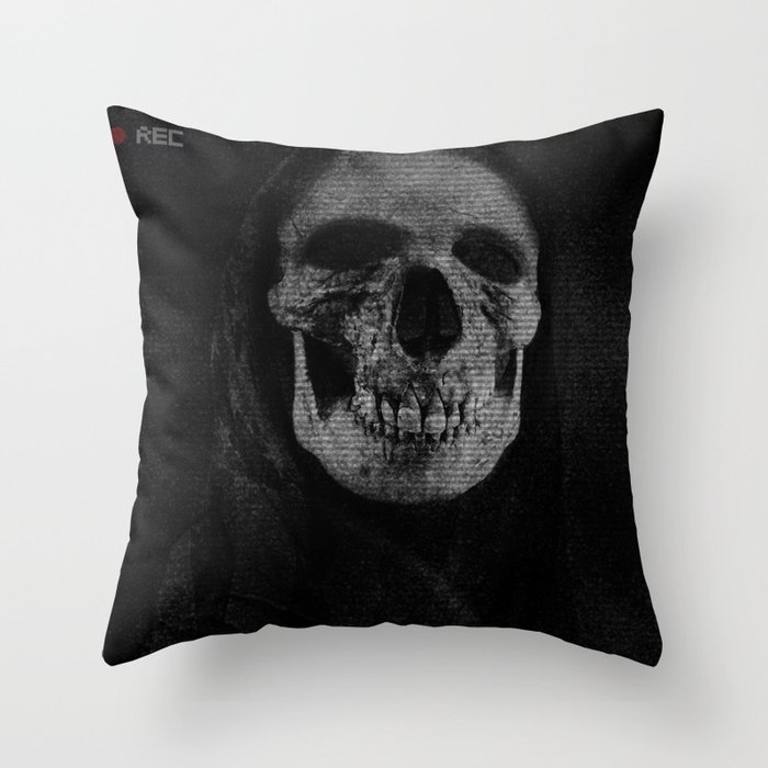Skull graphic design Throw Pillow