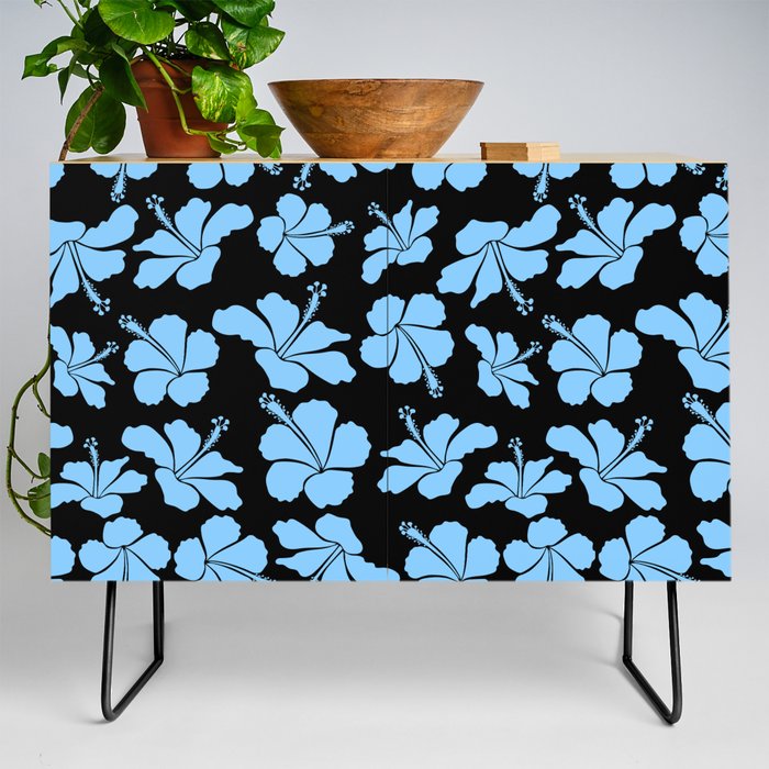 Bright hawaiian seamless pattern with tropical hibiscus flowers on black background in blue colors. Credenza
