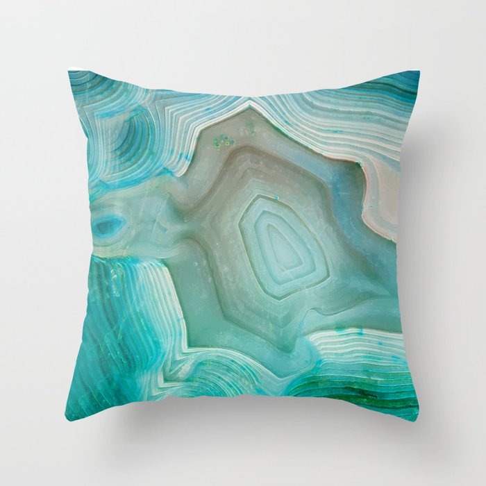THE BEAUTY OF MINERALS 2 Throw Pillow