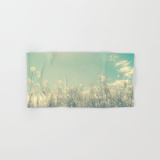 Cotton Candy Wildflowers, Baby Blue Sky Hand & Bath Towel