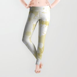 White Tropical Flowers on Pale Yellow Background Modern Floral Pattern Leggings