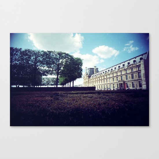 Louvre Gardens I Canvas Print