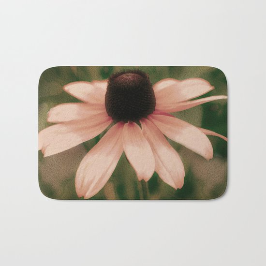 Soft Delicate Pink Daisy Bath Mat