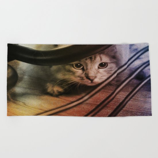 Crouching Kitty Beach Towel