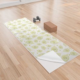 Delicate Flower Pattern Yoga Towel