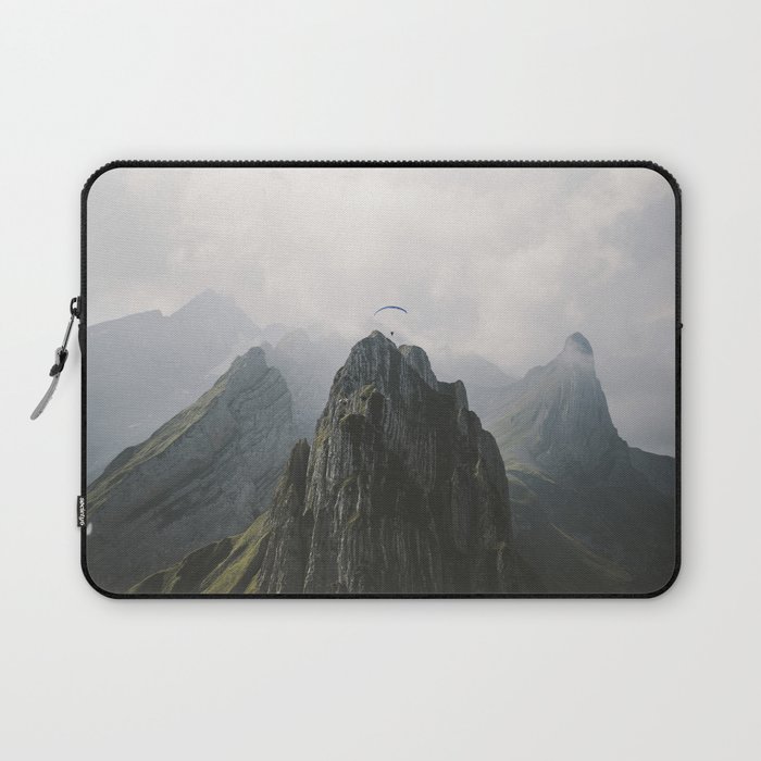 Flying Mountain Explorer - Landscape Photography Laptop Sleeve
