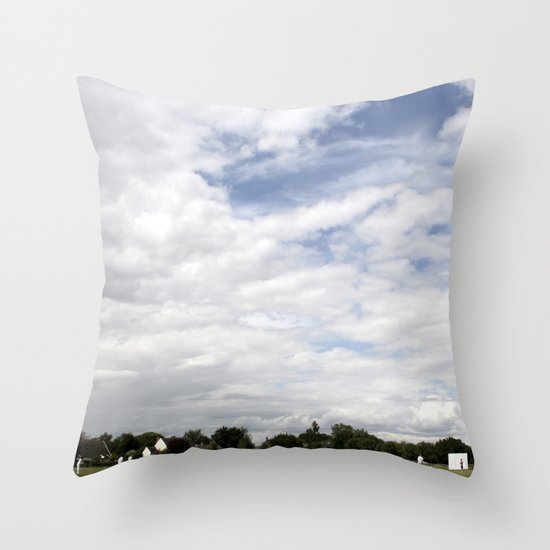 Cricket Bedfield England Throw Pillow