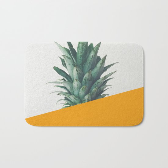 Pineapple Dip IV Bath Mat