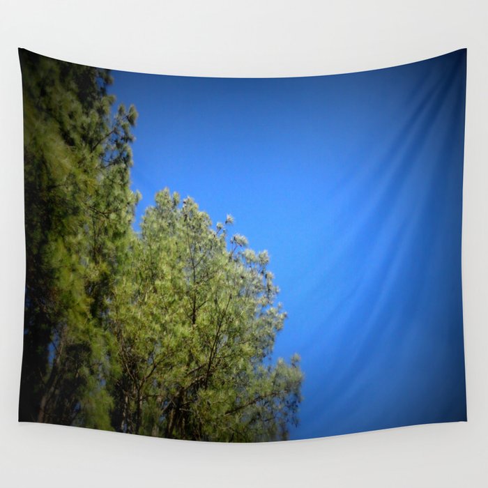 Green Leaves Clear Blue Sky Wall Tapestry