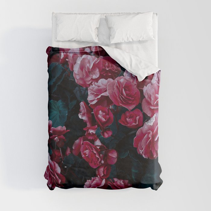 dusty pink roses Duvet Cover