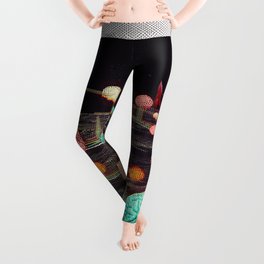 THE CONQUEST OF THE PARADISE Leggings
