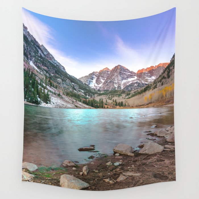 Sunrise over the Maroon Bells Wall Tapestry