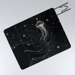 starry jellyfish (Black Version) Picnic Blanket